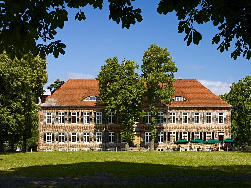 1 Gutshaus Ludorf