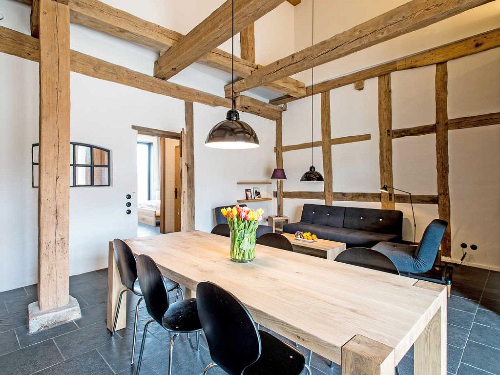 Kultur Gut Hasselburg Ferienwohnung Orgel1