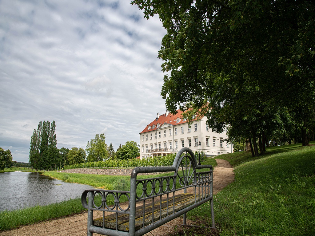 Hotel Schloss Rattey Außenansicht